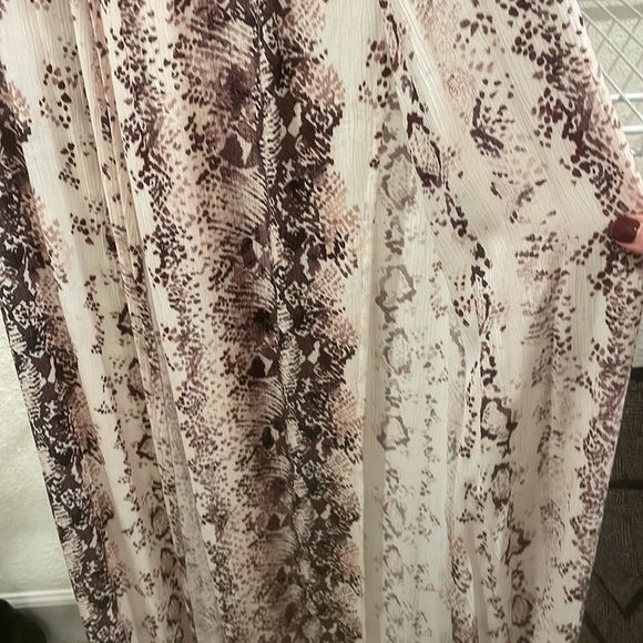 BCBG swim cover up. Beautiful piece, just too small on me. Never worn. - Picture 6 of 6